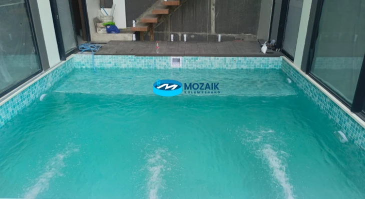 Mozaik Satu Warna